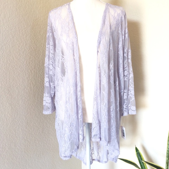 LuLaRoe Tops - 🆕LULAROE LINDSAY LAVENDER LACE KIMONO SZ LG